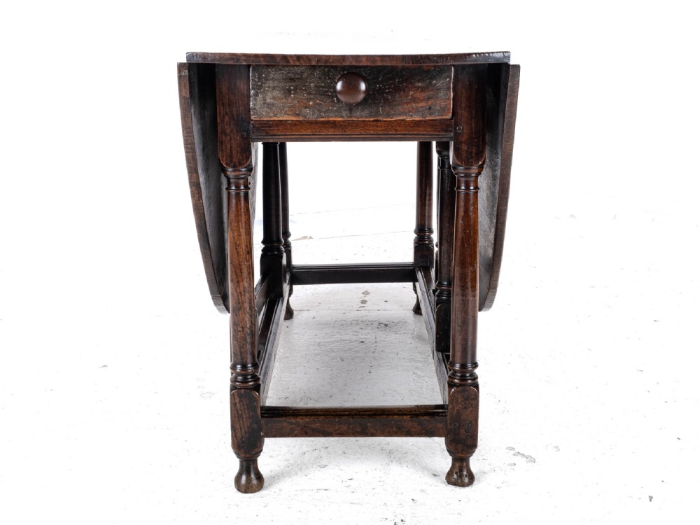 Early c.18th Oval Oak Gateleg Drop Leaf Country Dining Table (Georgian, Queen Anne, George I) View XV