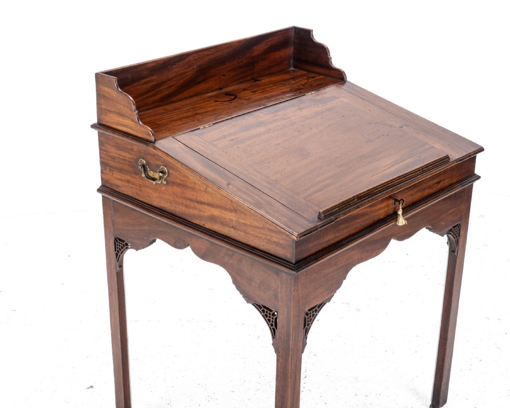 Chippendale Style C.19th Mahogany Clerks Desk Victorian View XII