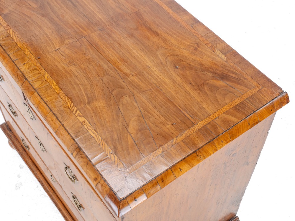 Early c.18th George I Walnut Chest of Drawers (Georgian Queen Anne William Mary) View X