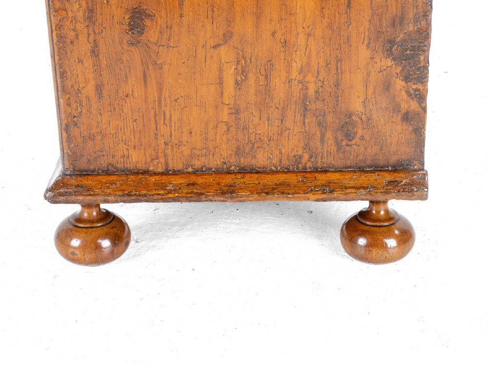 Early c.18th George I Walnut Chest of Drawers (Georgian Queen Anne William Mary) View XIX