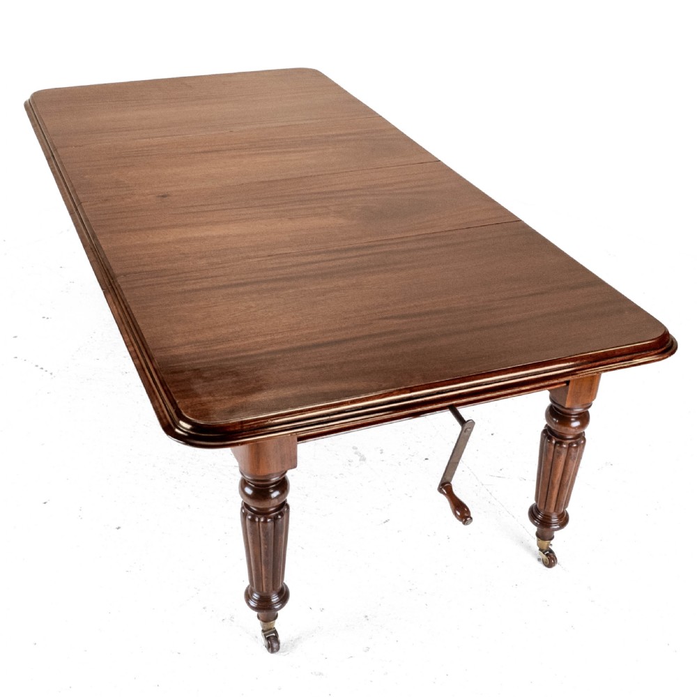 Victorian Mahogany Extending Dining Table 7