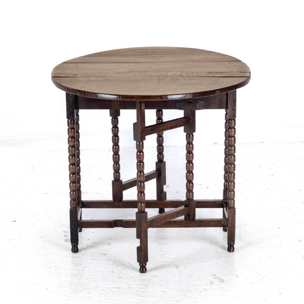 Early c18th & Later Small Oak Oval Gateleg Drop Leaf Dining Occasional Table View VI