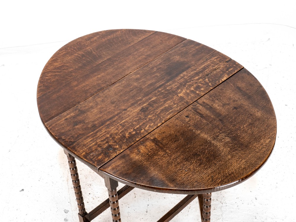 Early c18th & Later Small Oak Oval Gateleg Drop Leaf Dining Occasional Table View XII