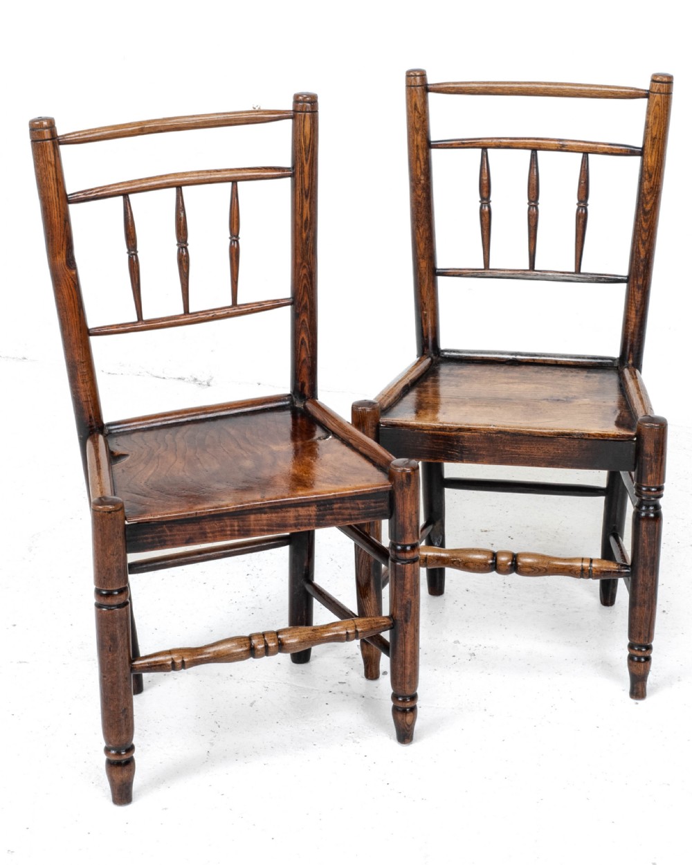 C.18th Pair of Shropshire Elm Country Chairs (Georgian, Staffordshire, George III, Farmhouse)