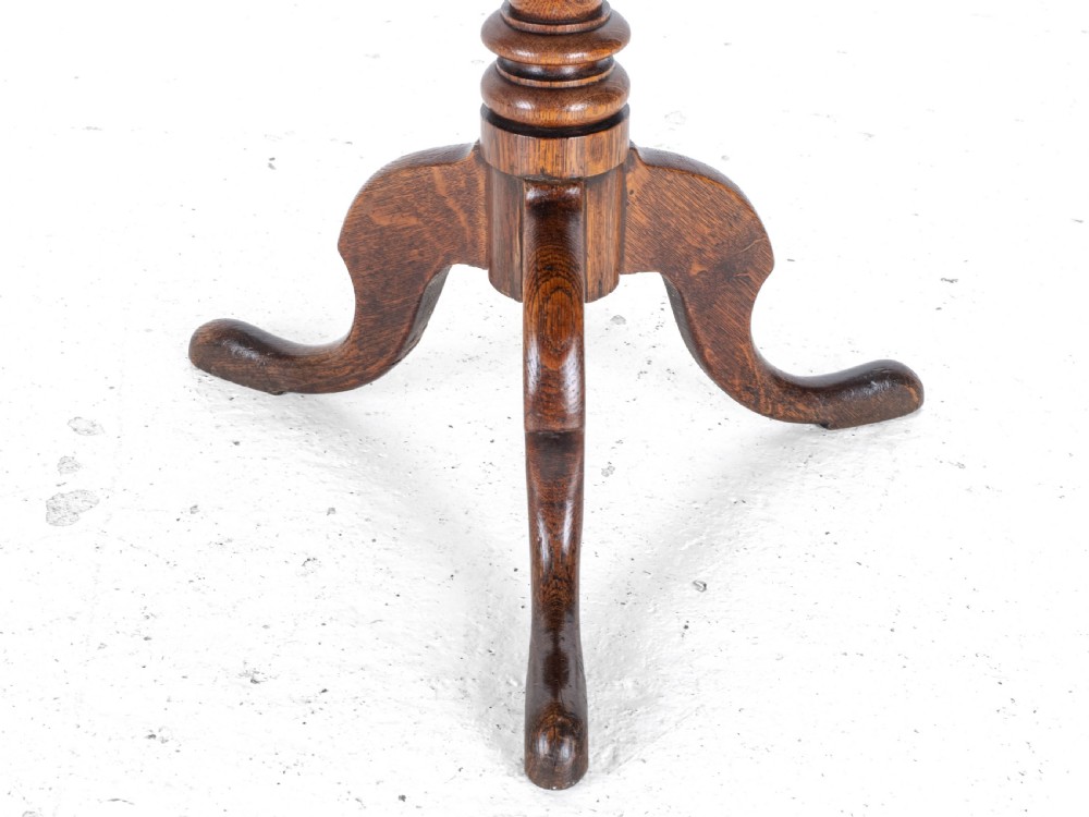Georgian Oak Country Wine Tripod Table C1800 (George III Side Lamp) View IX