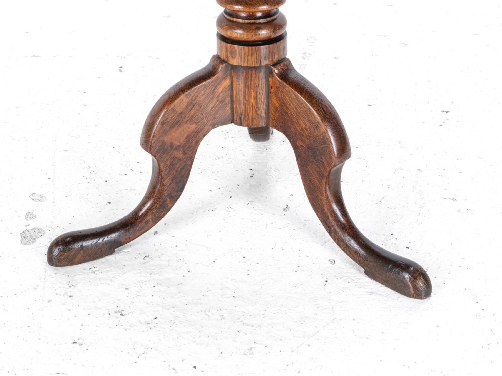 Georgian Oak Country Wine Tripod Table C1800 (George III Side Lamp) View X
