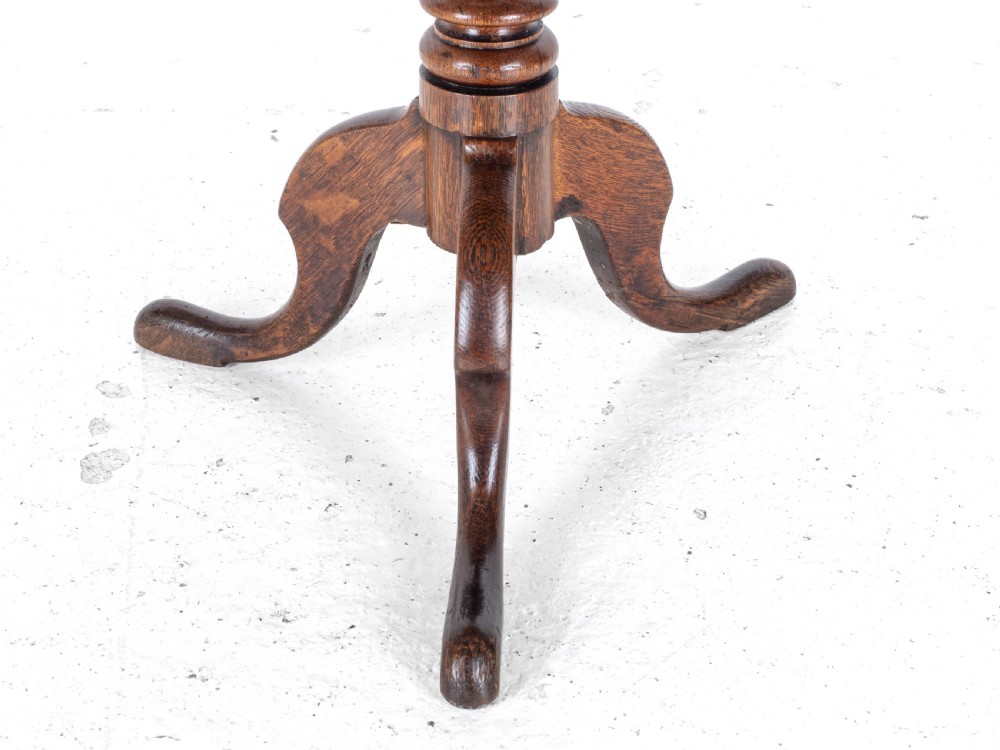 Georgian Oak Country Wine Tripod Table C1800 (George III Side Lamp) View XI