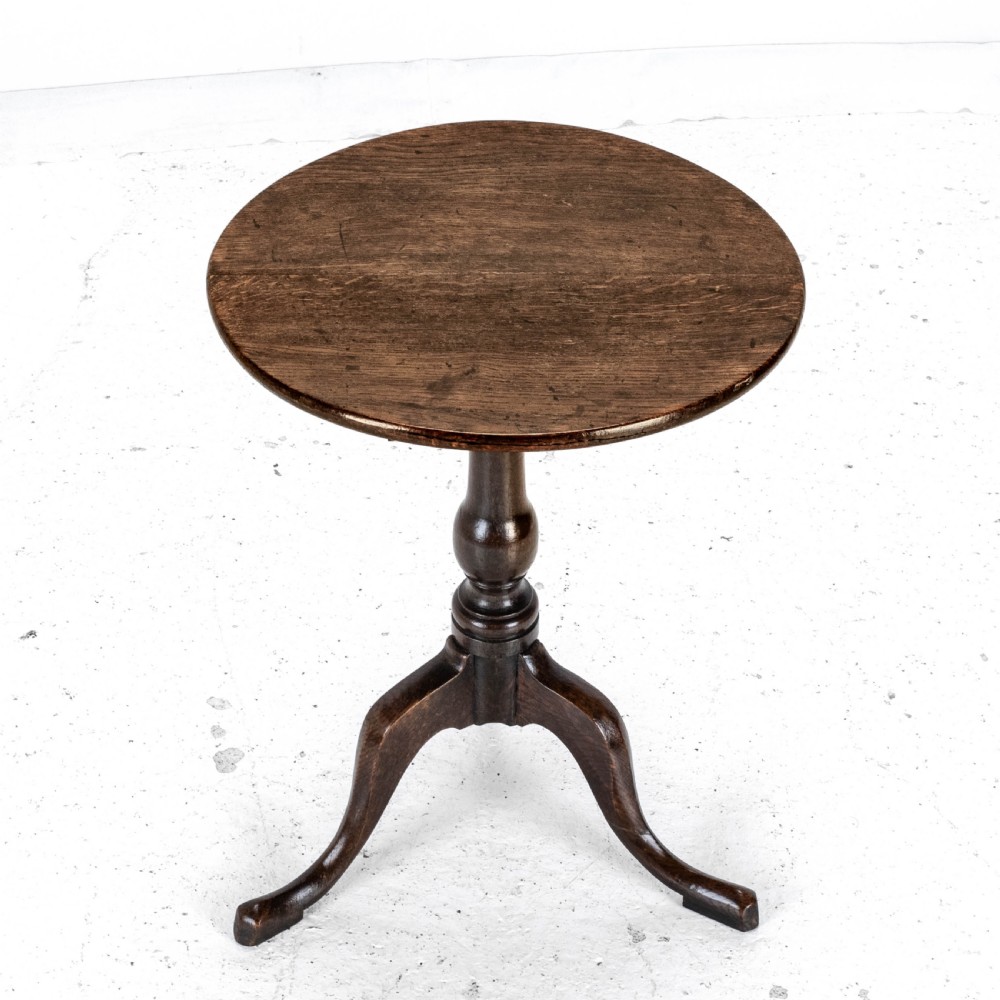 C18th Georgian Oak Country Wine Tilt Top Tripod Table (George III Side Lamp) View V