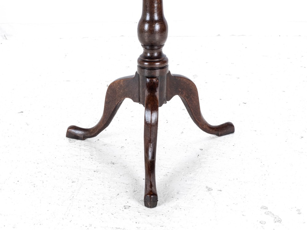 C18th Georgian Oak Country Wine Tilt Top Tripod Table (George III Side Lamp) View XIII