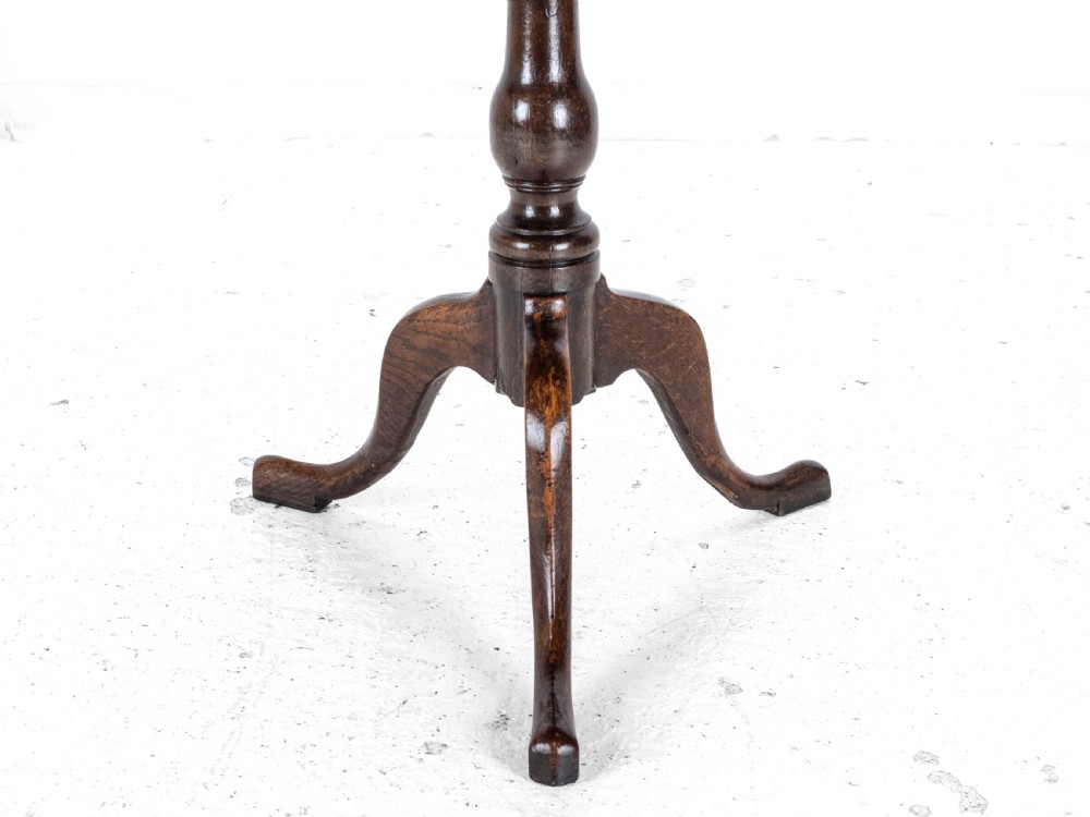 C18th Georgian Oak Country Wine Tilt Top Tripod Table (George III Side Lamp) View XV