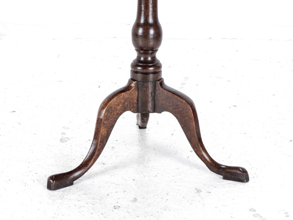 C18th Georgian Oak Country Wine Tilt Top Tripod Table (George III Side Lamp) View XVI