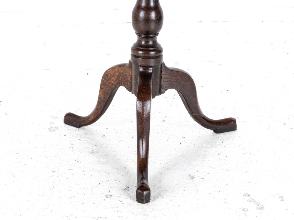 C18th Georgian Oak Country Wine Tilt Top Tripod Table (George III Side Lamp) View XVII