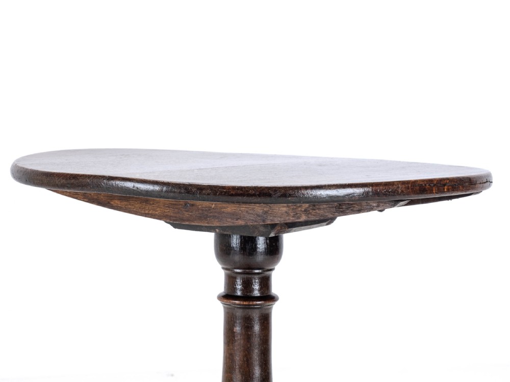 C18th Georgian Oak Country Wine Tilt Top Tripod Table (George III Side Lamp) View XIX