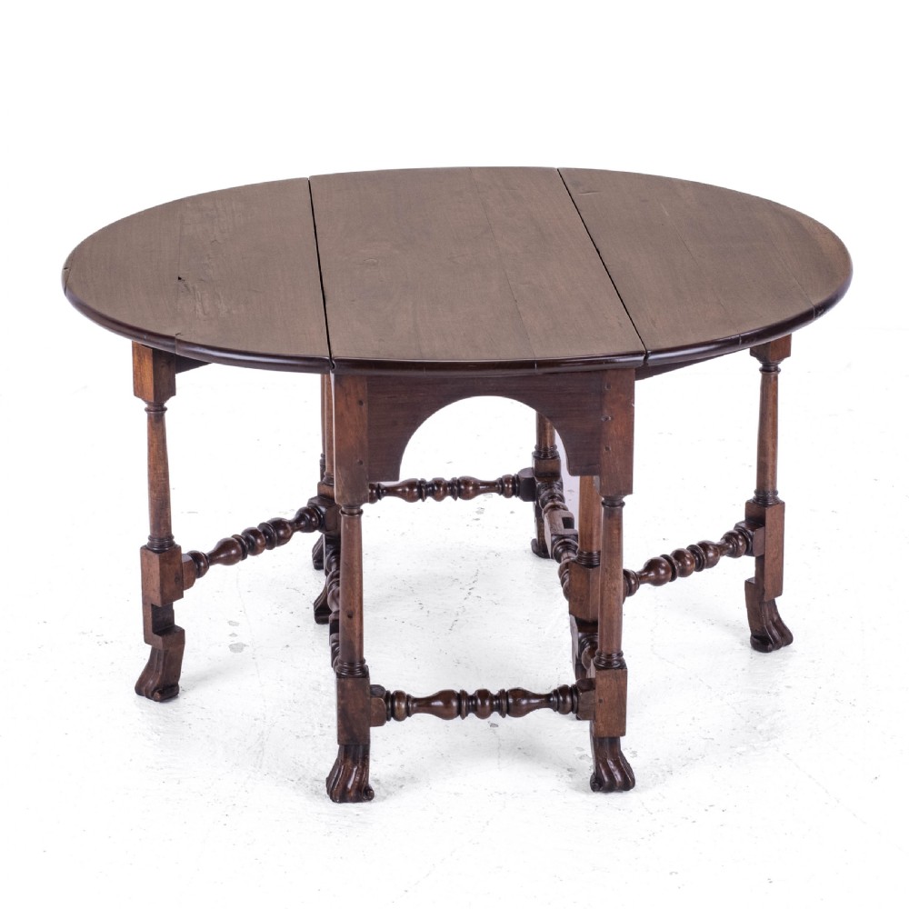 George II Red Walnut Drop Leaf Oval Gateleg Dining Table C1730 (Georgian) View IV