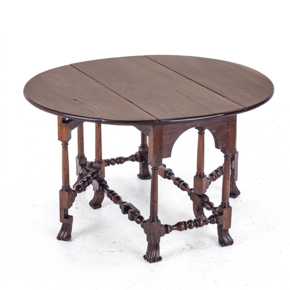 George II Red Walnut Drop Leaf Oval Gateleg Dining Table C1730 (Georgian) View VI