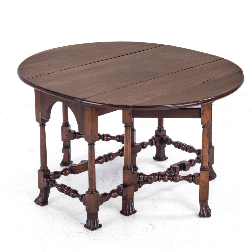 George II Red Walnut Drop Leaf Oval Gateleg Dining Table C1730 (Georgian) View VIII