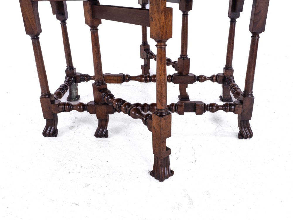 George II Red Walnut Drop Leaf Oval Gateleg Dining Table C1730 (Georgian) View XV