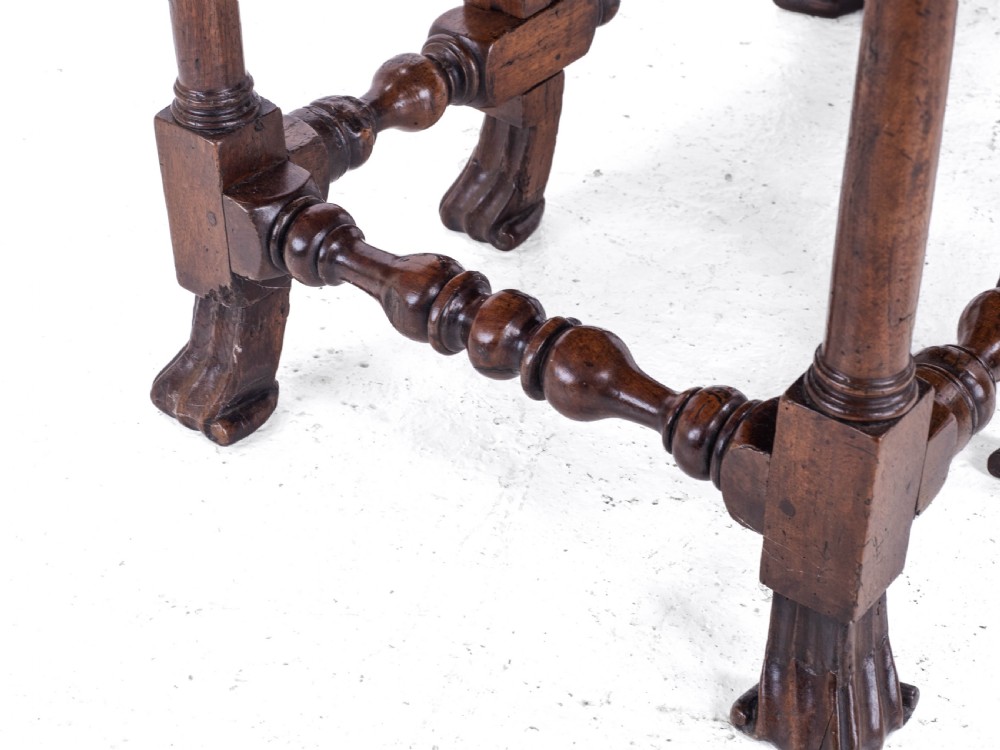George II Red Walnut Drop Leaf Oval Gateleg Dining Table C1730 (Georgian) View XVIII