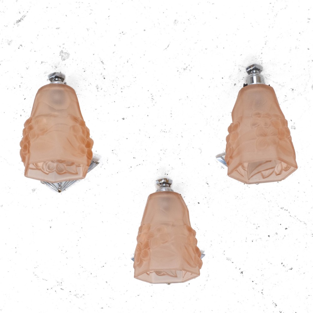 French Art Deco Set of 3 Frosted Glass Shades ROS Wall Light Sconces C1930 View VIII