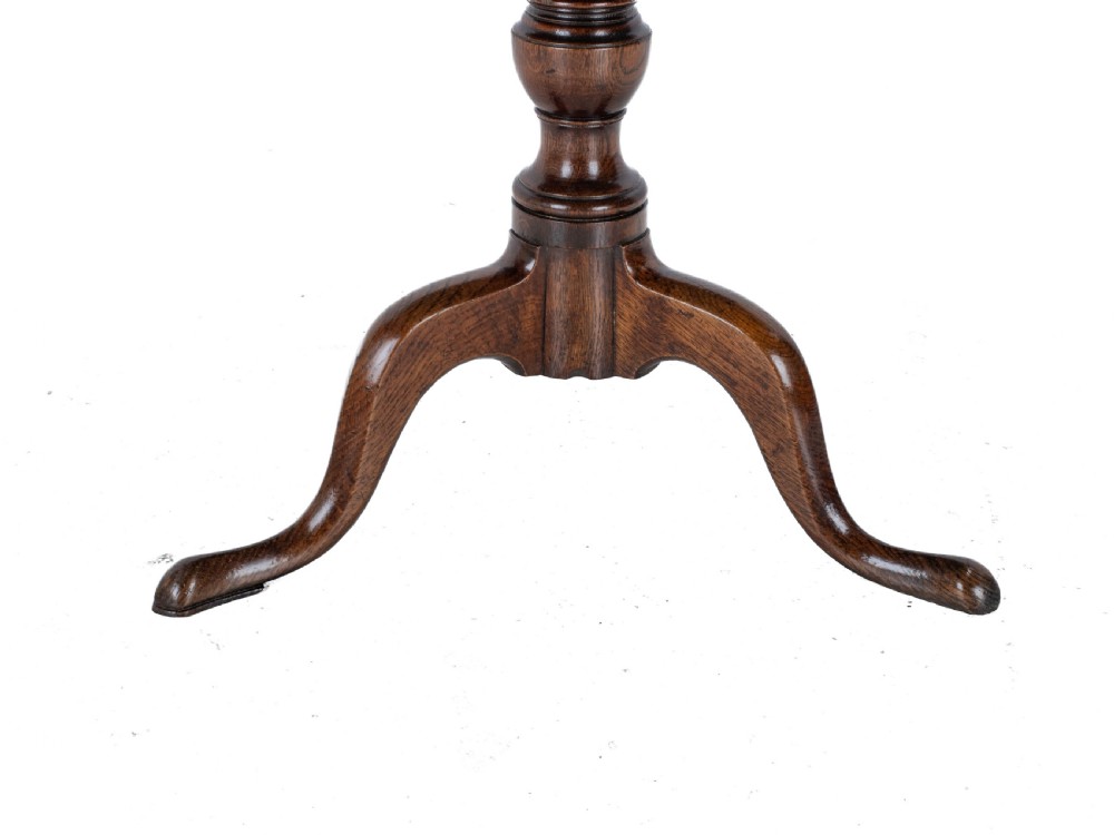 C.18th Well Figured Oak Tripod Supper Table (Quarter Sawn Book Matched Georgian George III Country) View XV