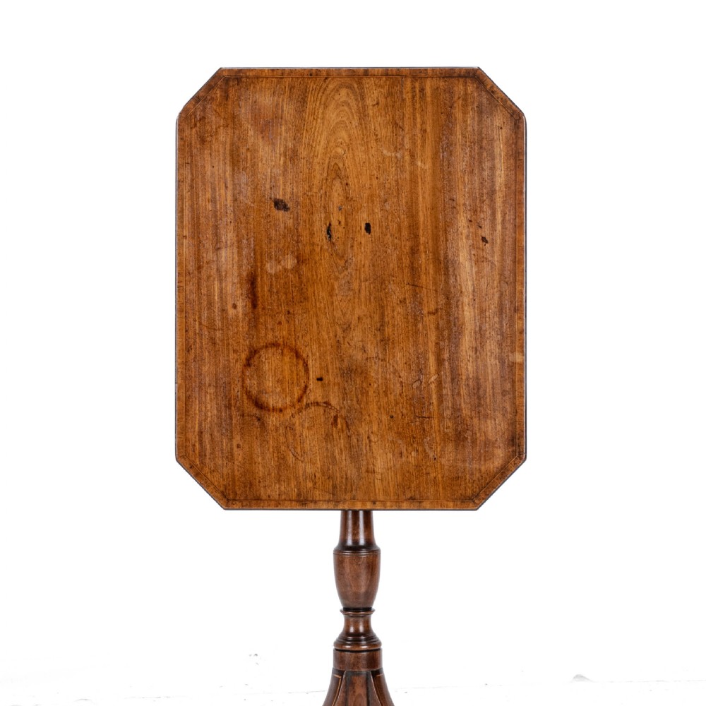 Regency Octagonal Mahogany Inlaid Tilt Top Tripod Wine Side Table circa 1800 (Georgian, George III) View XII