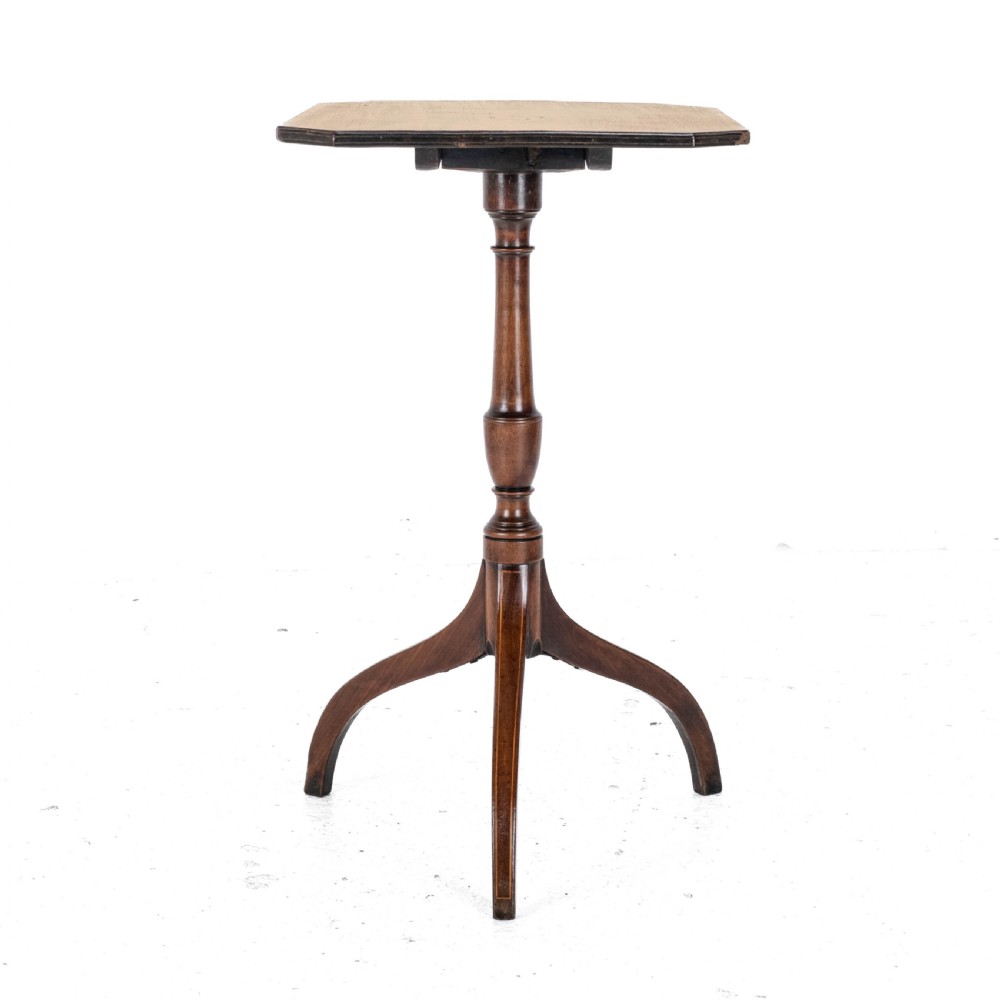 Regency Octagonal Mahogany Inlaid Tilt Top Tripod Wine Side Table circa 1800 (Georgian, George III) View XIV
