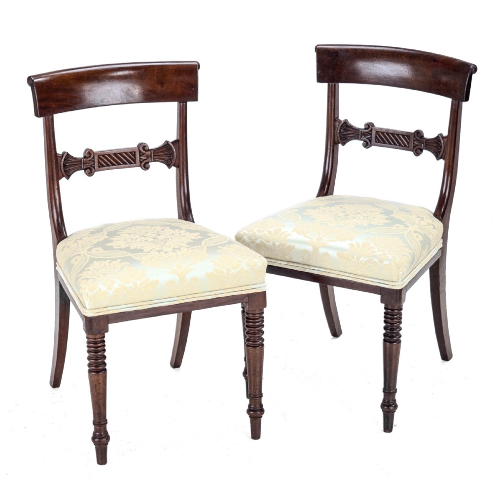 Regency / William IV Bar Back Mahogany Damask Upholstered Side / Dining Chairs Circa 1830, 19th Century (Georgian) View IV