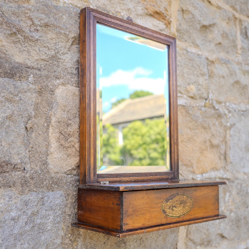 Georgian Oak Small Wall Mirror with Box, Composed of Late 18th and Early 19th Century Parts (George III) View VIII