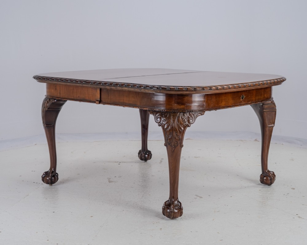 Chippendale Style Waring and Gillow Large 8ft Mahogany Extending Dining Table circa 1905 Edwardian View III