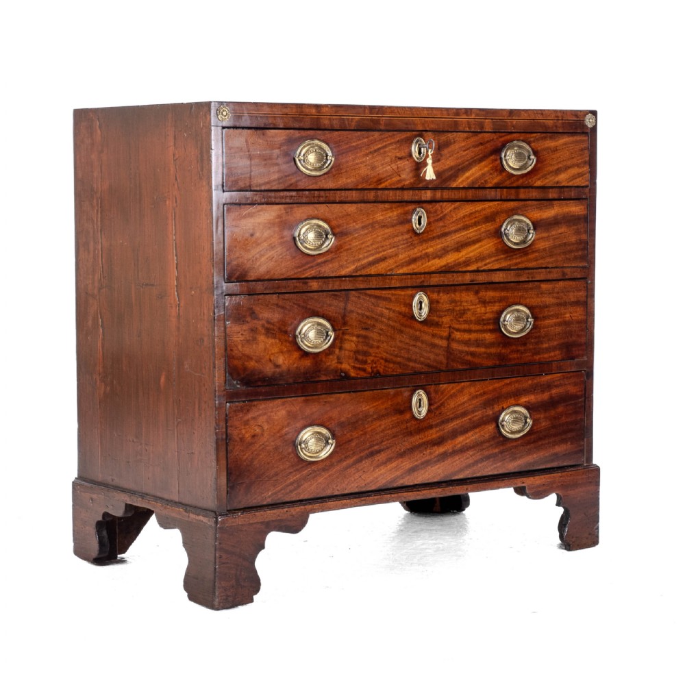 Georgian Late 18th Century Mahogany Inlaid Caddy Top Small Chest of Drawers (George III) View IV