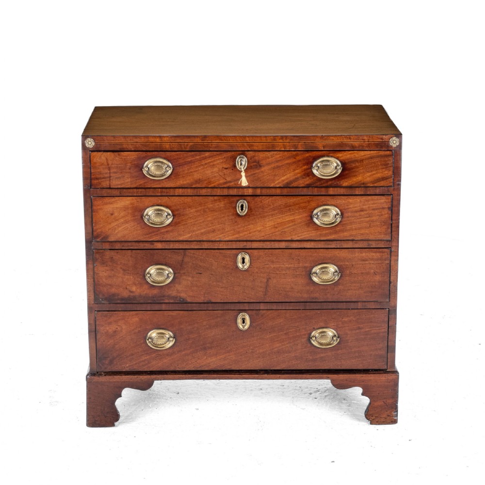 Georgian Late 18th Century Mahogany Inlaid Caddy Top Small Chest of Drawers (George III) View XIV
