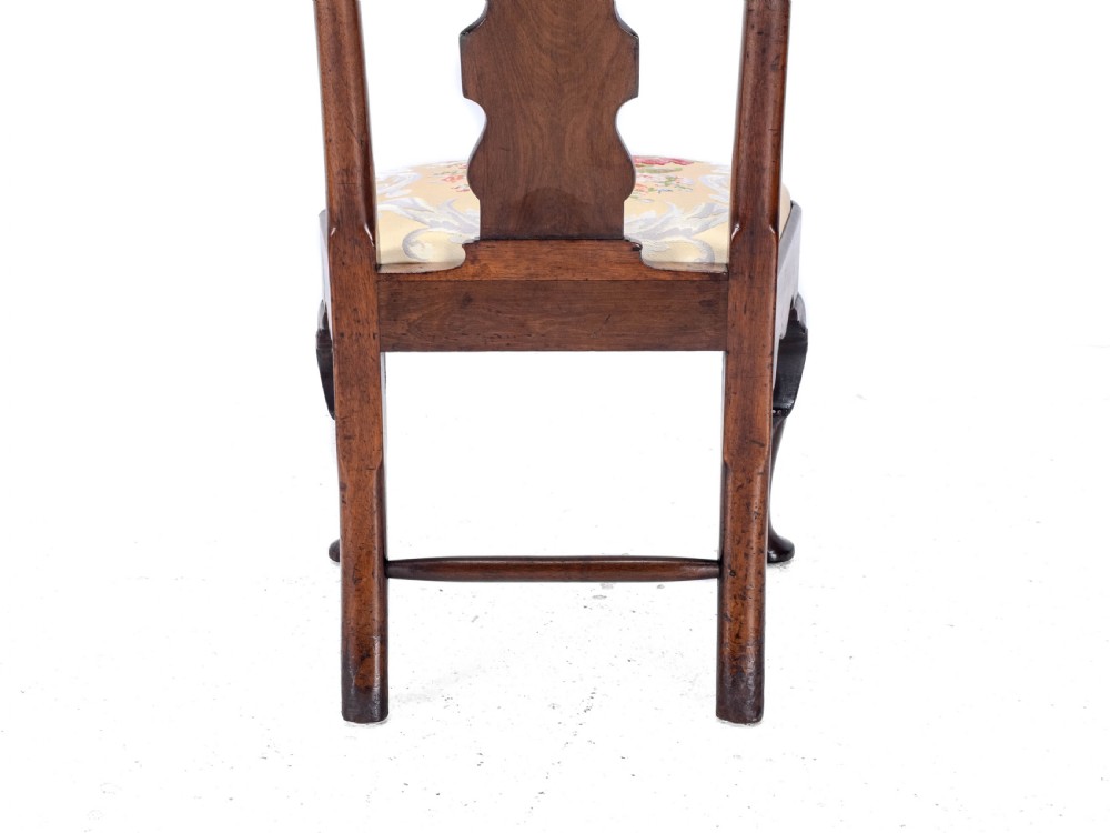 Early 18th Century George I Pair of Mahogany Silk Upholstered Side Chairs circa 1720 (Georgian, Queen Anne Style Dining) View XVII