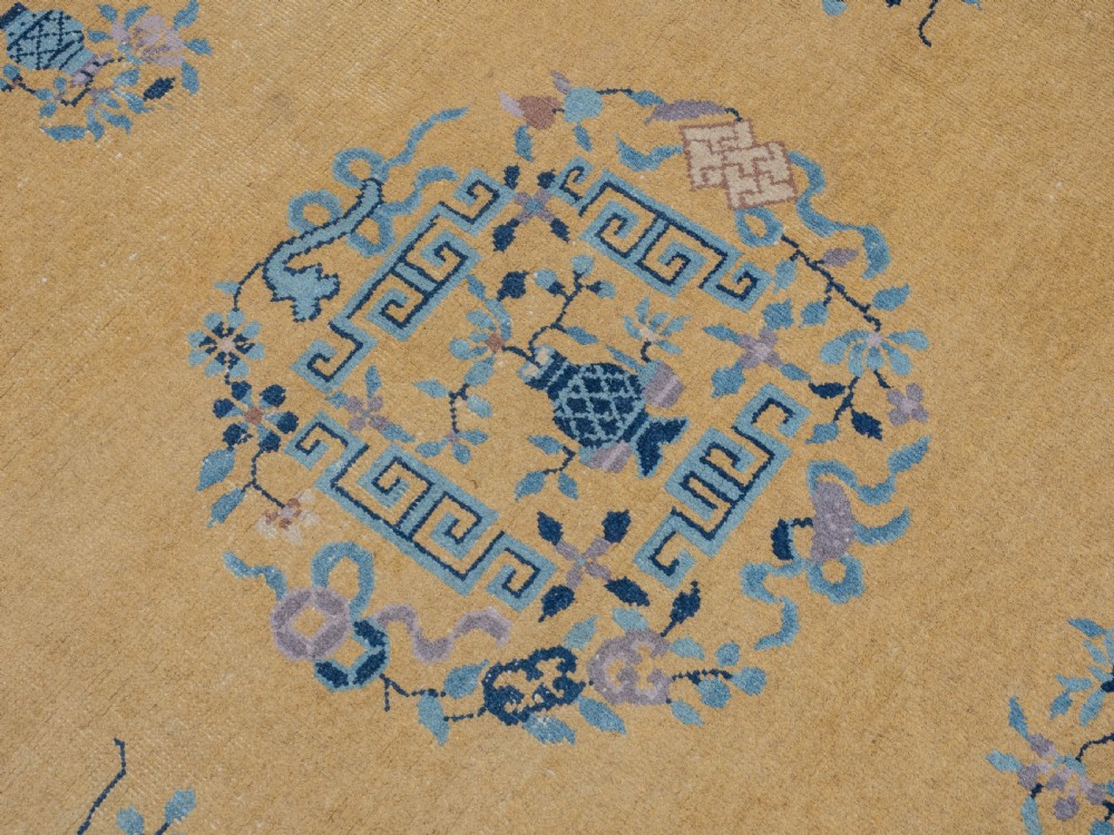 Art Deco Chinese Yellow and Blue Carpet 12' x 9' Circa 1920 ( 371 x 274 cm Rug) View XII
