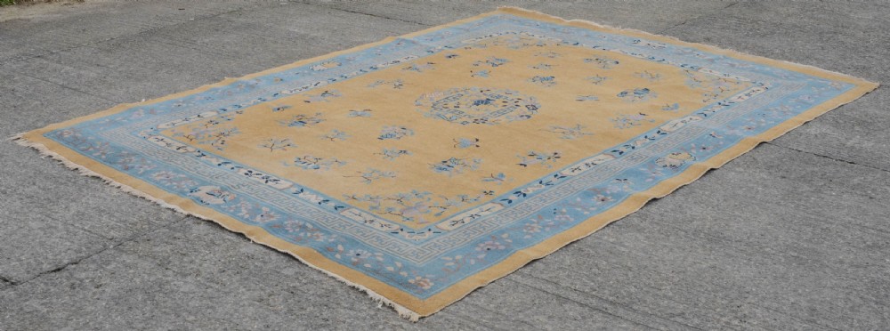 Art Deco Chinese Yellow and Blue Carpet 12' x 9' Circa 1920 ( 371 x 274 cm Rug) View XIV