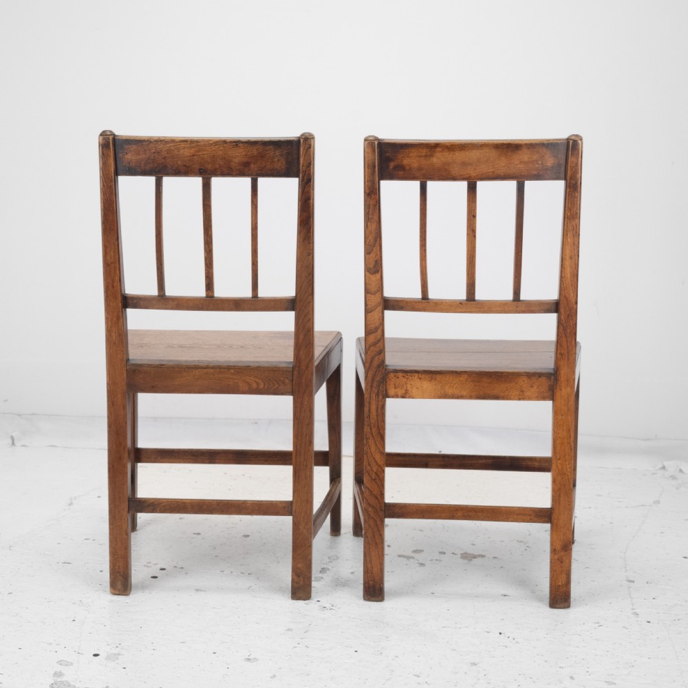 Georgian Late 18th Century Pair of Oak and Elm Country Chairs (Hall Dining Side George III) View VI