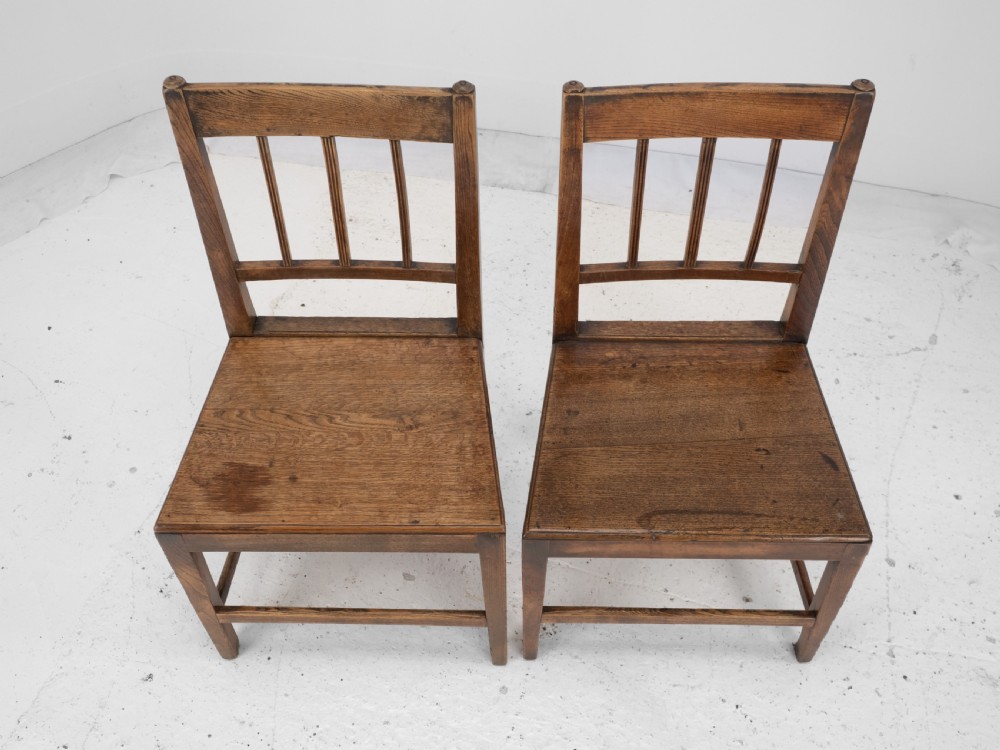Georgian Late 18th Century Pair of Oak and Elm Country Chairs (Hall Dining Side George III) View IX