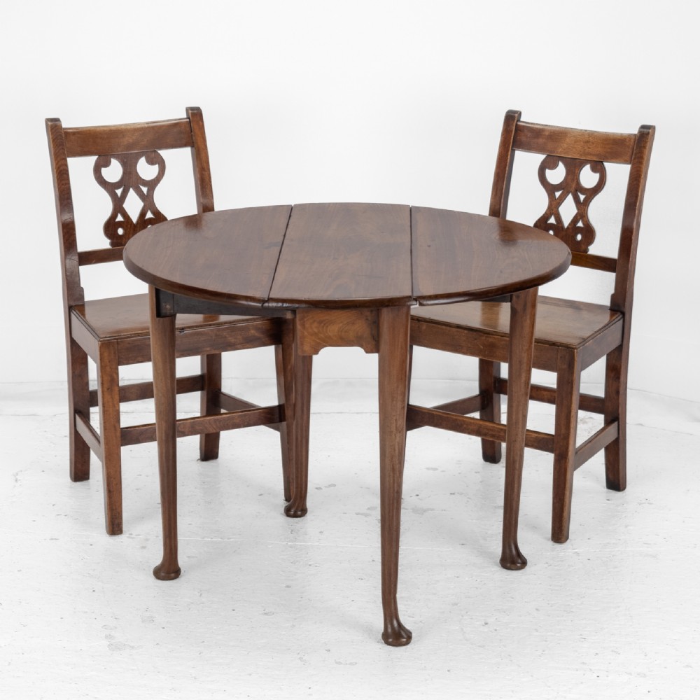 George II Mid 18th Century Mahogany Small Round Gate-Leg Drop-Leaf Pad Foot Occasional Dining Table (Georgian Side) View V