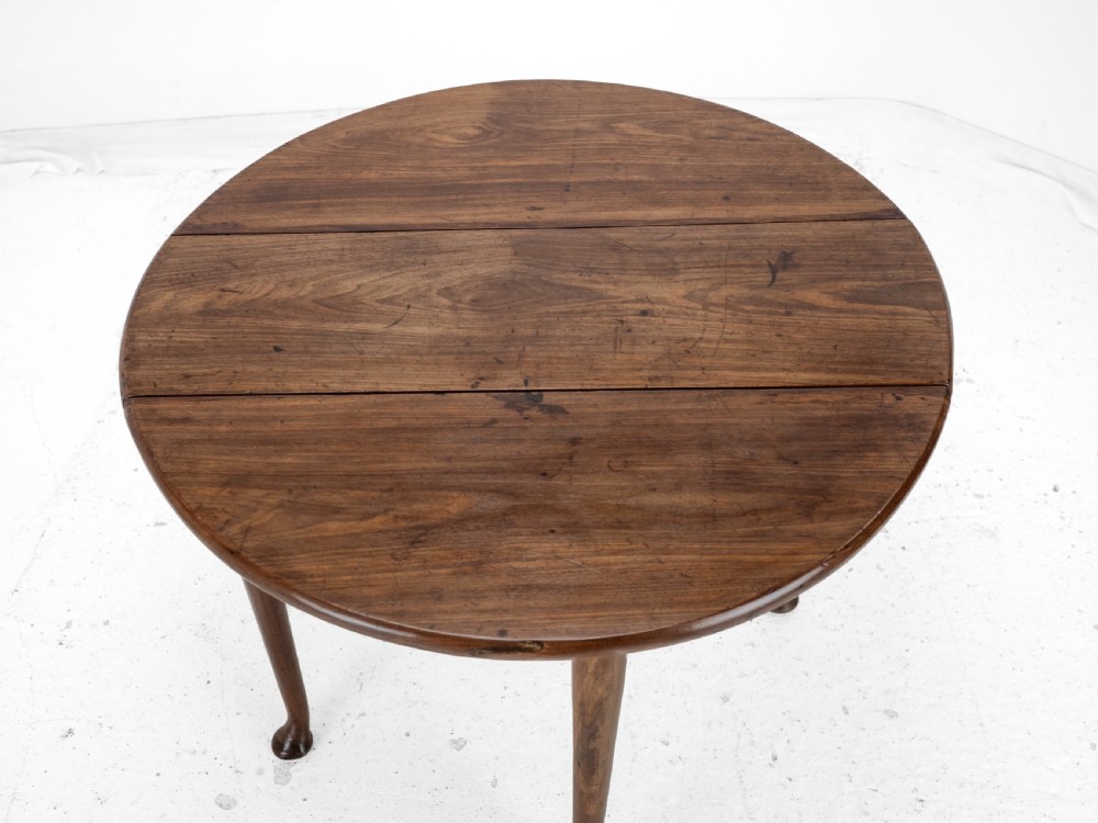 George II Mid 18th Century Mahogany Small Round Gate-Leg Drop-Leaf Pad Foot Occasional Dining Table (Georgian Side) View XI
