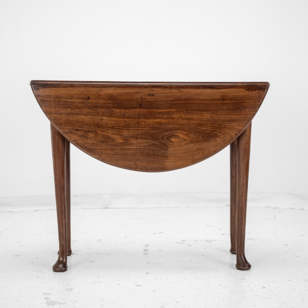 George II Mid 18th Century Mahogany Small Round Gate-Leg Drop-Leaf Pad Foot Occasional Dining Table (Georgian Side) View XVI
