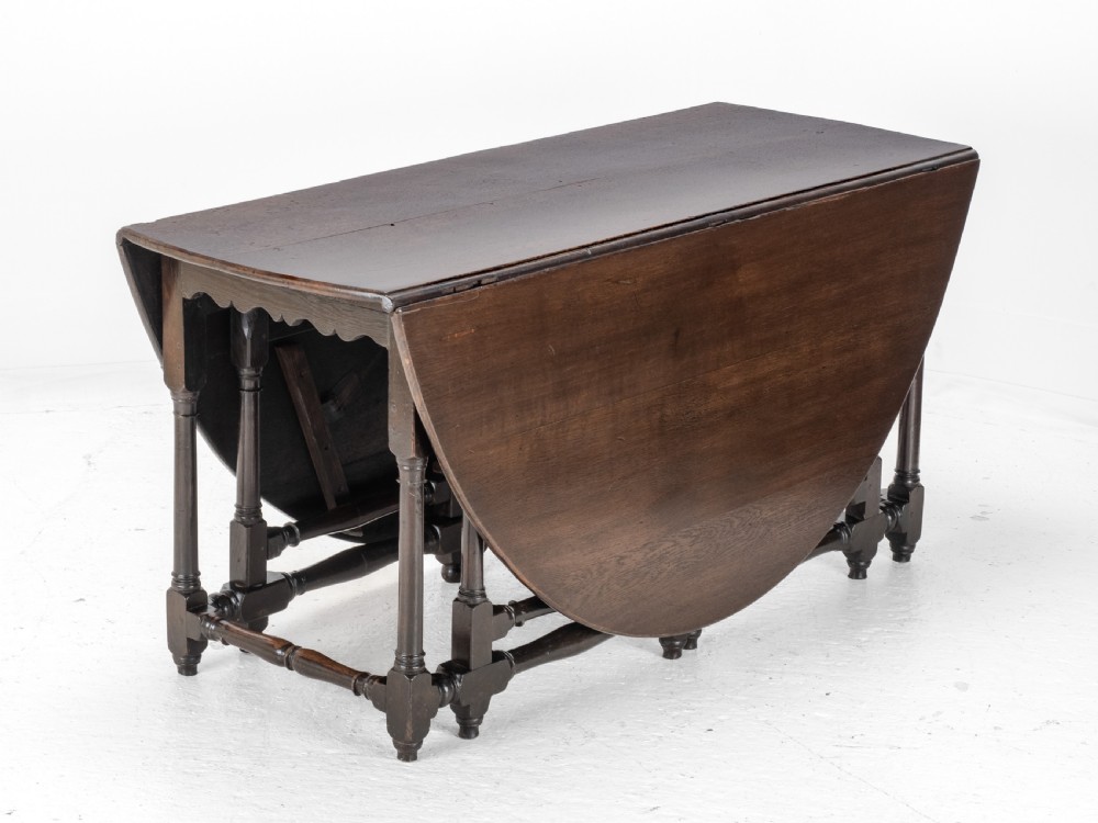 Large Double Gateleg Oak Country Dining Table Early 18th Century (8 Seater, Oval, Drop-leaf, Georgian, Queen Anne, George I) View III