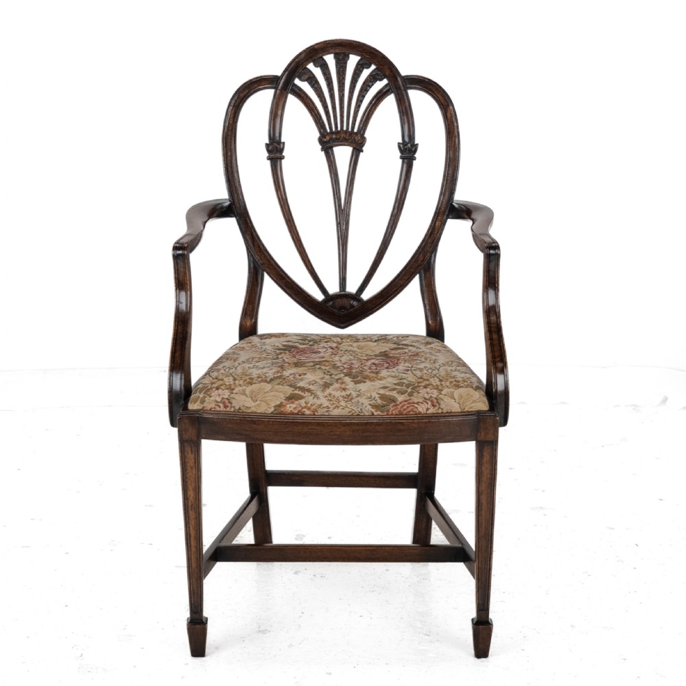 Hepplewhite Style Set of 6 Mahogany Dining Chairs and Carver Armchair Tapestry Upholstery, Late 19th Century, Victorian View XIV