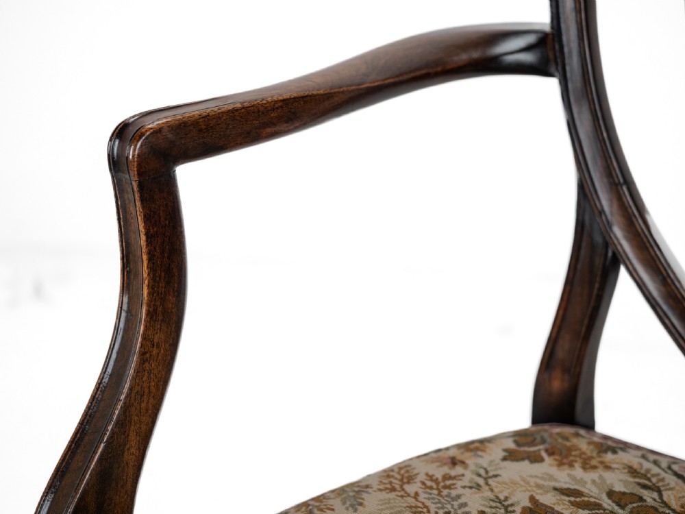 Hepplewhite Style Set of 6 Mahogany Dining Chairs and Carver Armchair Tapestry Upholstery, Late 19th Century, Victorian View XX
