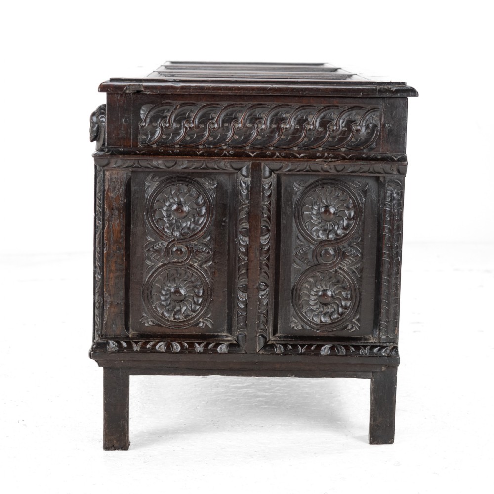 Elizabethan Late 16th Century Heavily Carved Oak Coffer circa 1590, (Tudor, Chest, Kist, Trunk) View XII