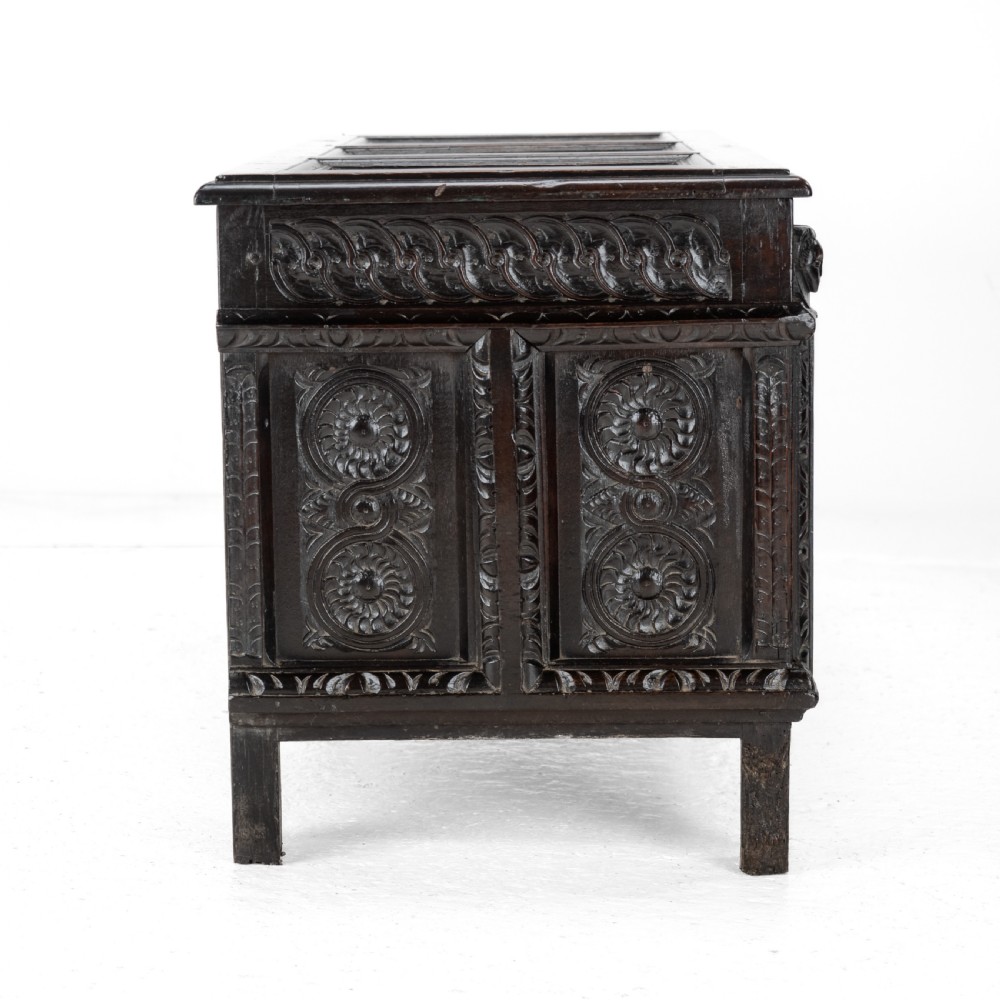 Elizabethan Late 16th Century Heavily Carved Oak Coffer circa 1590, (Tudor, Chest, Kist, Trunk) View XIII