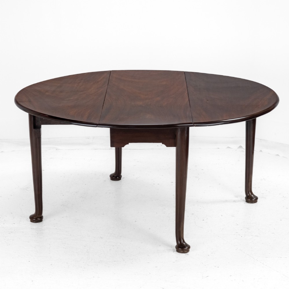 Large George II Cuban Mahogany Gateleg Drop-Leaf Oval Dining Table – c.1730 (Georgian 18th Century, Pad Feet) View VIII