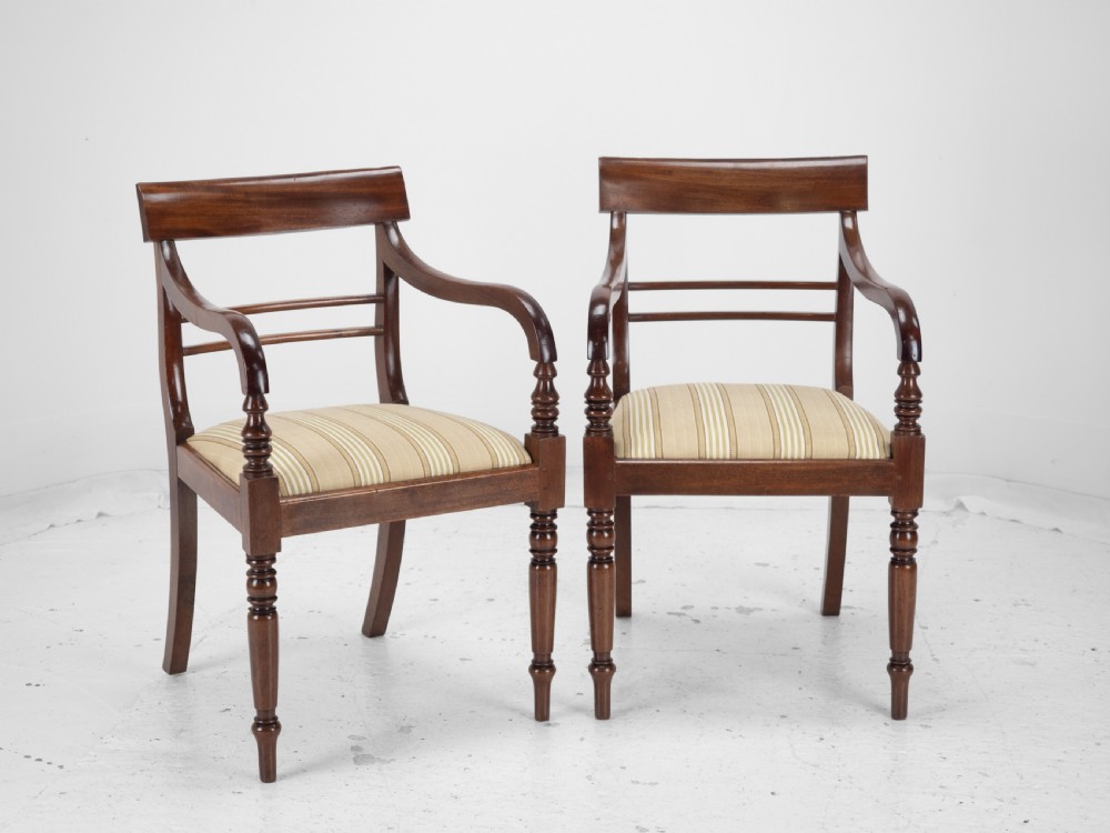 Pair of Regency Mahogany Bar-Back Elbow Chairs (Carvers), circa 1820 (Georgian Dining Armchairs 19th Century) View III