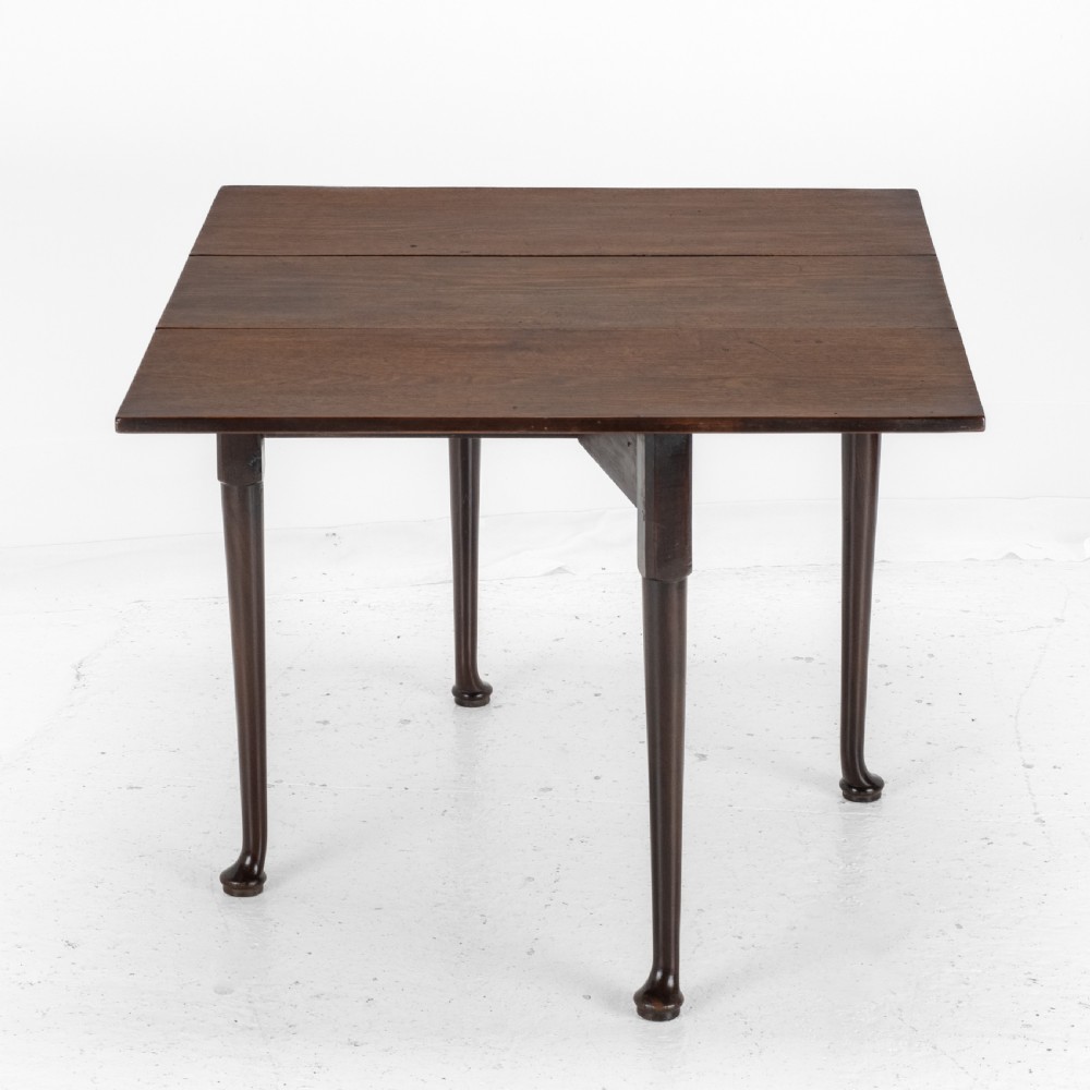 George II Cuban Mahogany Small Drop-Leaf Gateleg Table – (Georgian, Mid 18th Century, Pad Foot, Occasional / Dining Table Circa 1740 ) View VI
