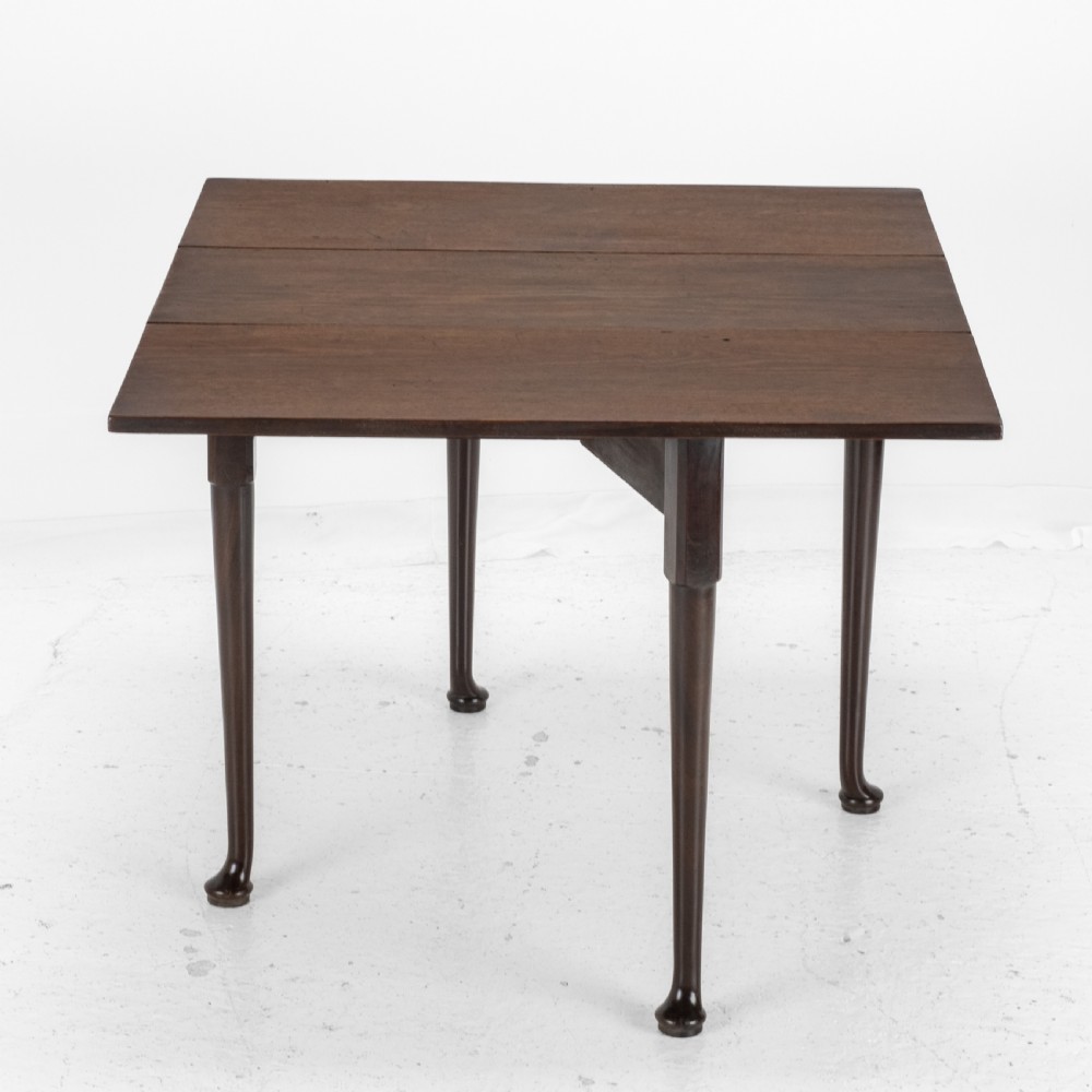 George II Cuban Mahogany Small Drop-Leaf Gateleg Table – (Georgian, Mid 18th Century, Pad Foot, Occasional / Dining Table Circa 1740 ) View VIII