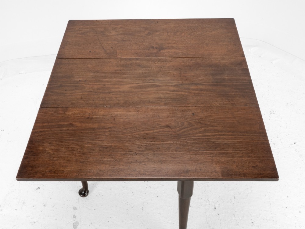 George II Cuban Mahogany Small Drop-Leaf Gateleg Table – (Georgian, Mid 18th Century, Pad Foot, Occasional / Dining Table Circa 1740 ) View IX