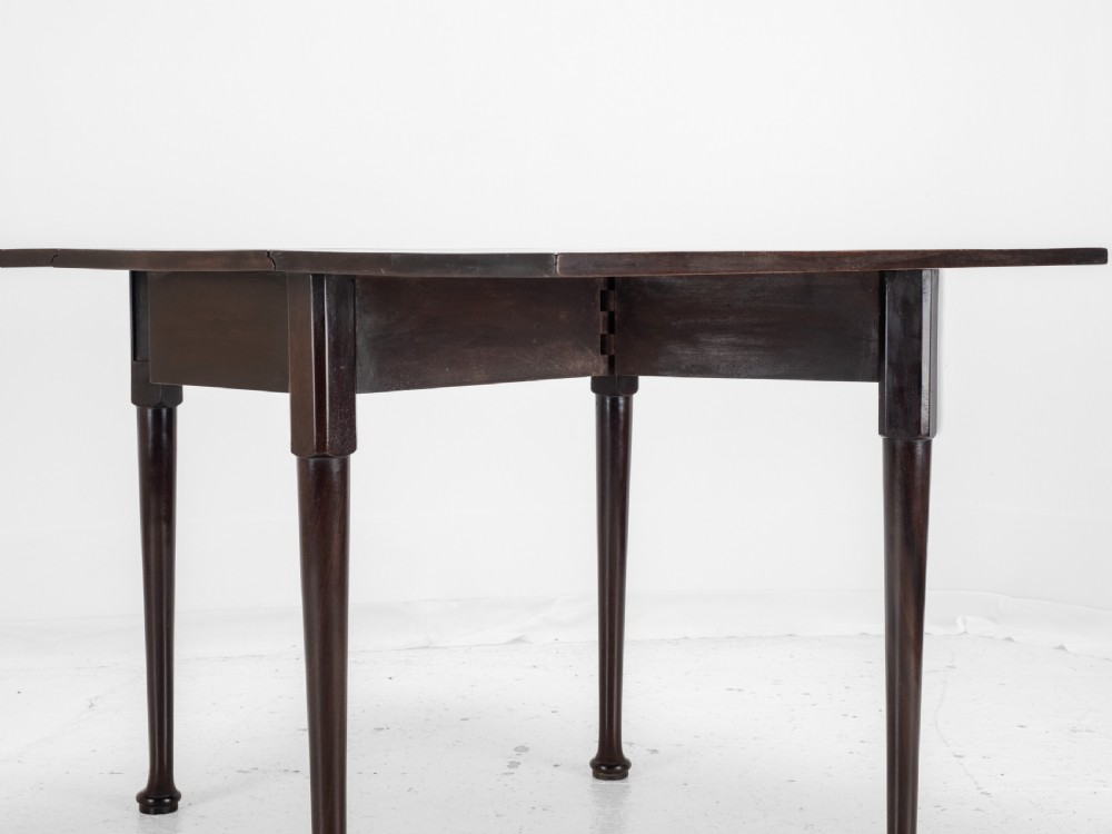George II Cuban Mahogany Small Drop-Leaf Gateleg Table – (Georgian, Mid 18th Century, Pad Foot, Occasional / Dining Table Circa 1740 ) View XIII